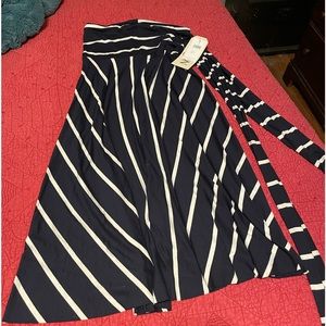 Elan Wrap Skirt NWOT